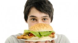 “Alimentos Sem Mitos”: novo site com informações científicas sobre saúde nutricional